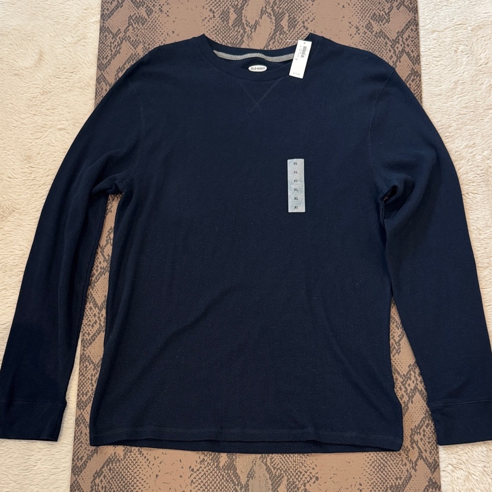 Old Navy Navy Waffle-Knit Long Sleeve Shirt